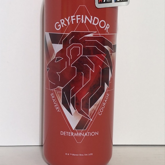 Gryffindor Stainless Steel 22 oz. Water Bottle - Picture 2 of 4